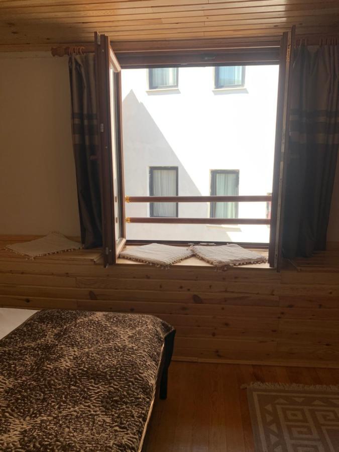 Tom Square Boutique Отель 2*